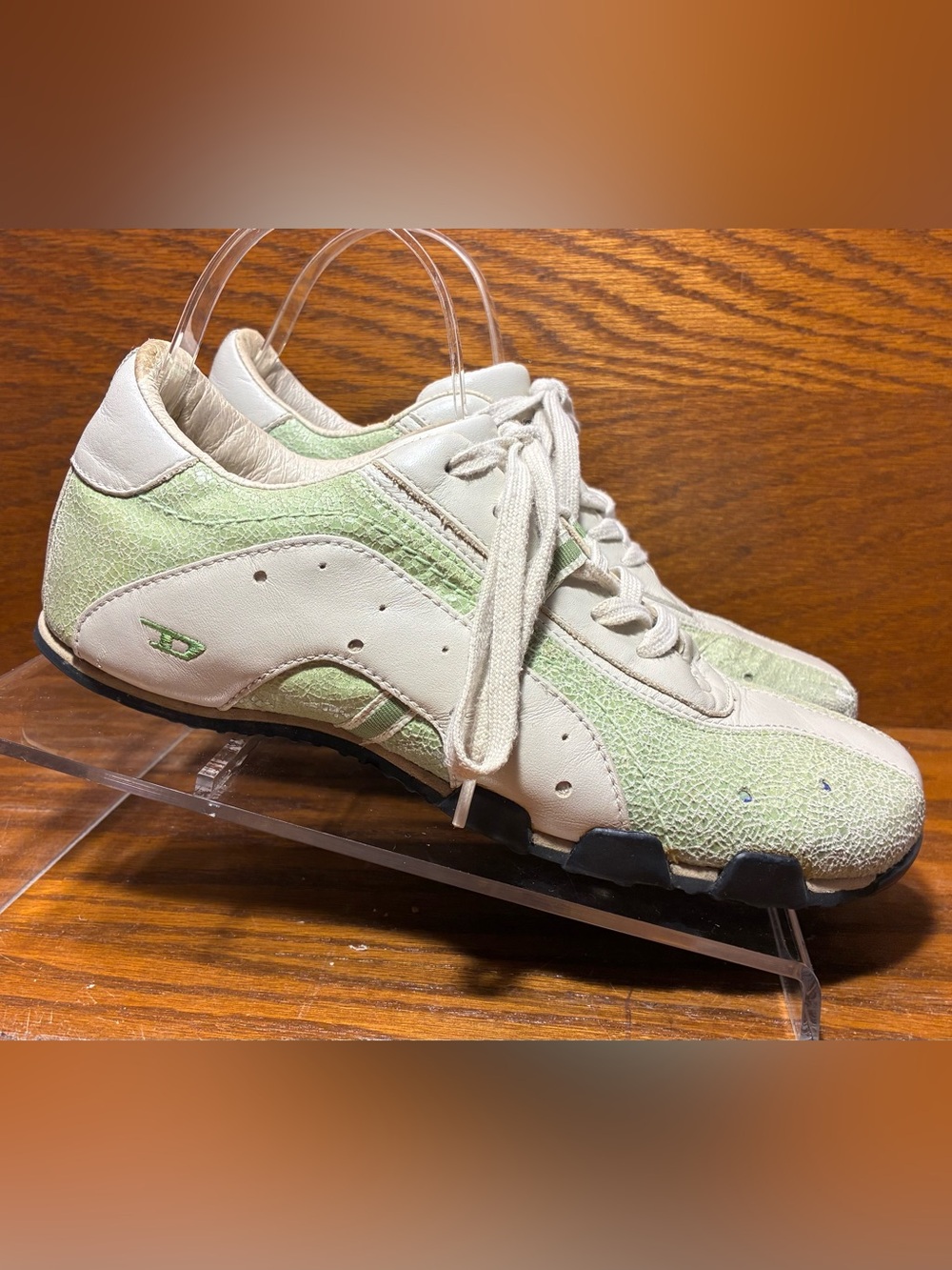 Y2K VTG Diesel Savah Leather Sneakers Cracked Metallic Green Beige Women’s 8.5